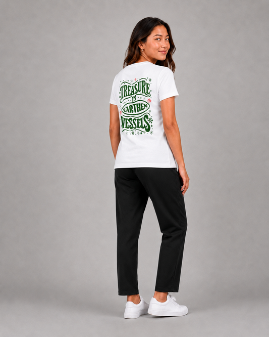 Treasure in Earthen Vessels – T-shirt de Manga Curta | Caminho Collection | Sheepfy