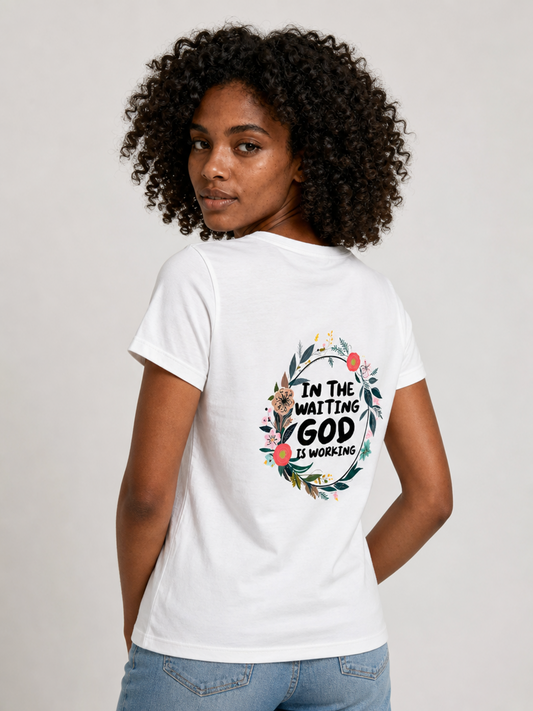 In the Waiting – T-shirt de Manga Curta | Caminho Collection | Sheepfy