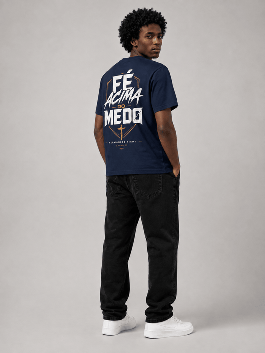 Fé Acima do Medo – T-shirt cristã de homem – foto 2