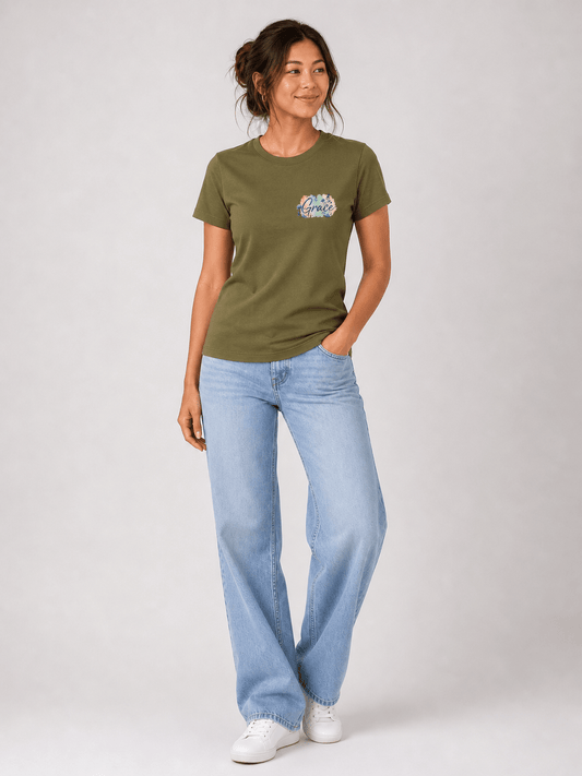 T-shirt Cristã Mulher – Saved by His Amazing Grace - Sheepfy