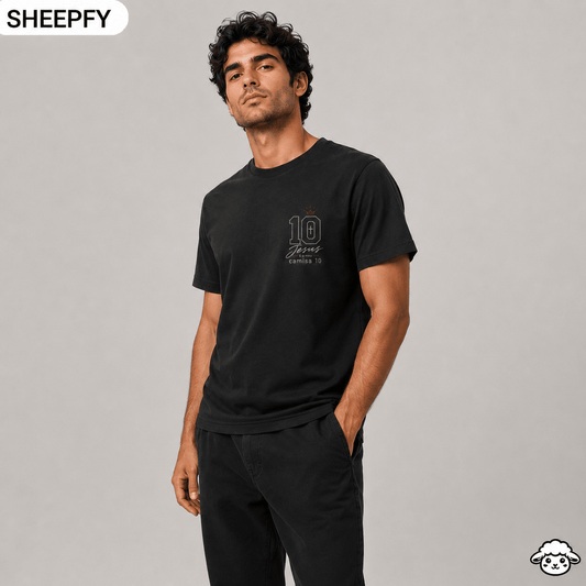 T-shirt de manga curta - Jesus é meu camisa 10 - World Cup Collection - Sheepfy