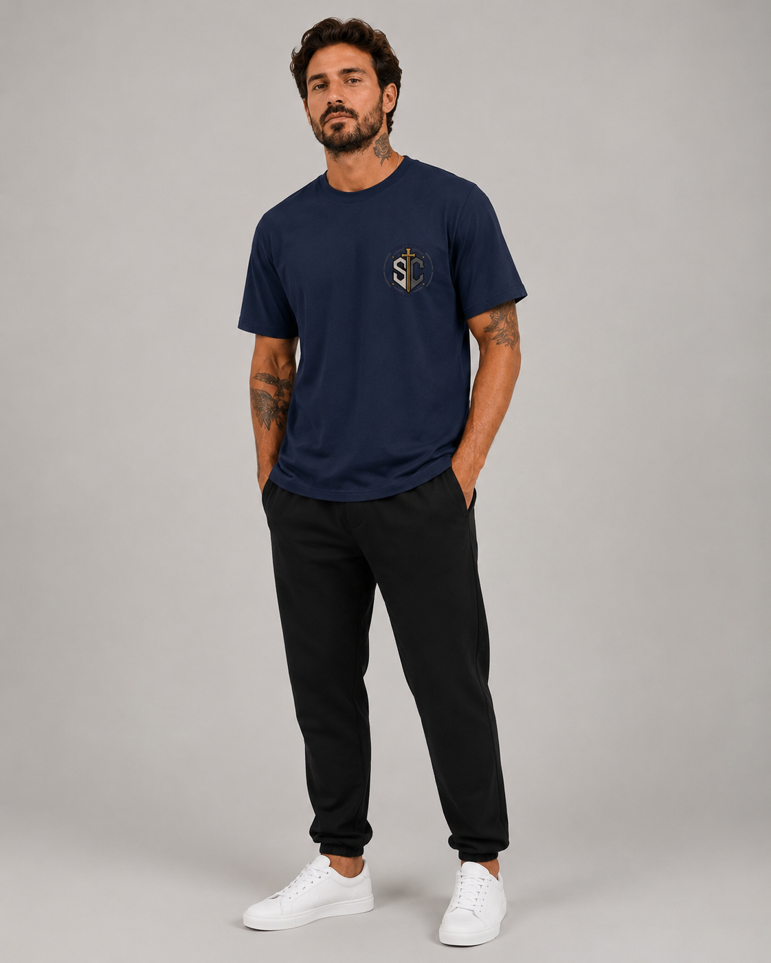 Be Strong and Courageous – T-shirt de Manga Curta | Caminho Collection | Sheepfy