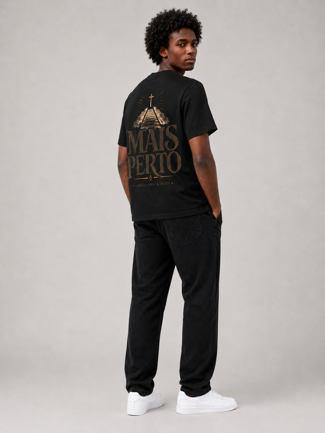Mais Perto – T-shirt de Manga Curta | Caminho Collection | Sheepfy