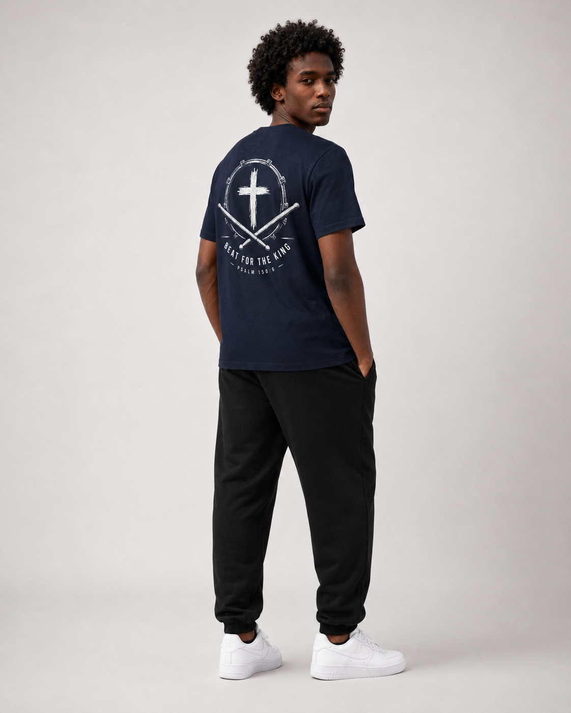 Beat for the King – T-shirt de Manga Curta | Caminho Collection | Sheepfy