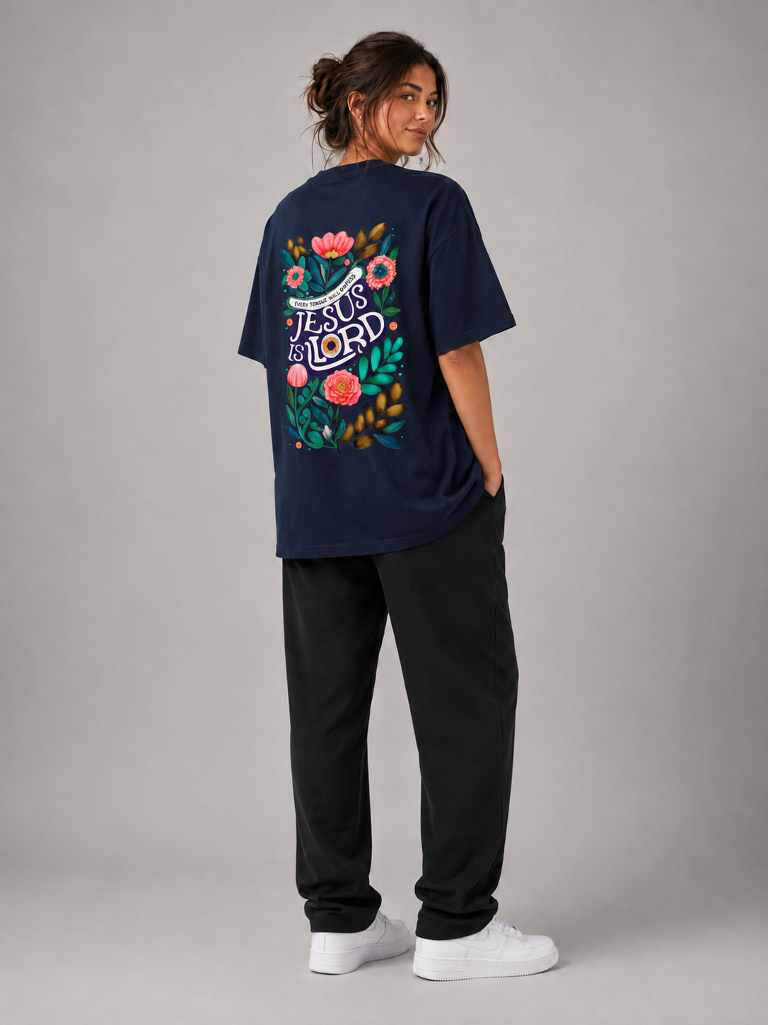 Jesus Is Lord – T-shirt de Manga Curta | Caminho Collection | Sheepfy