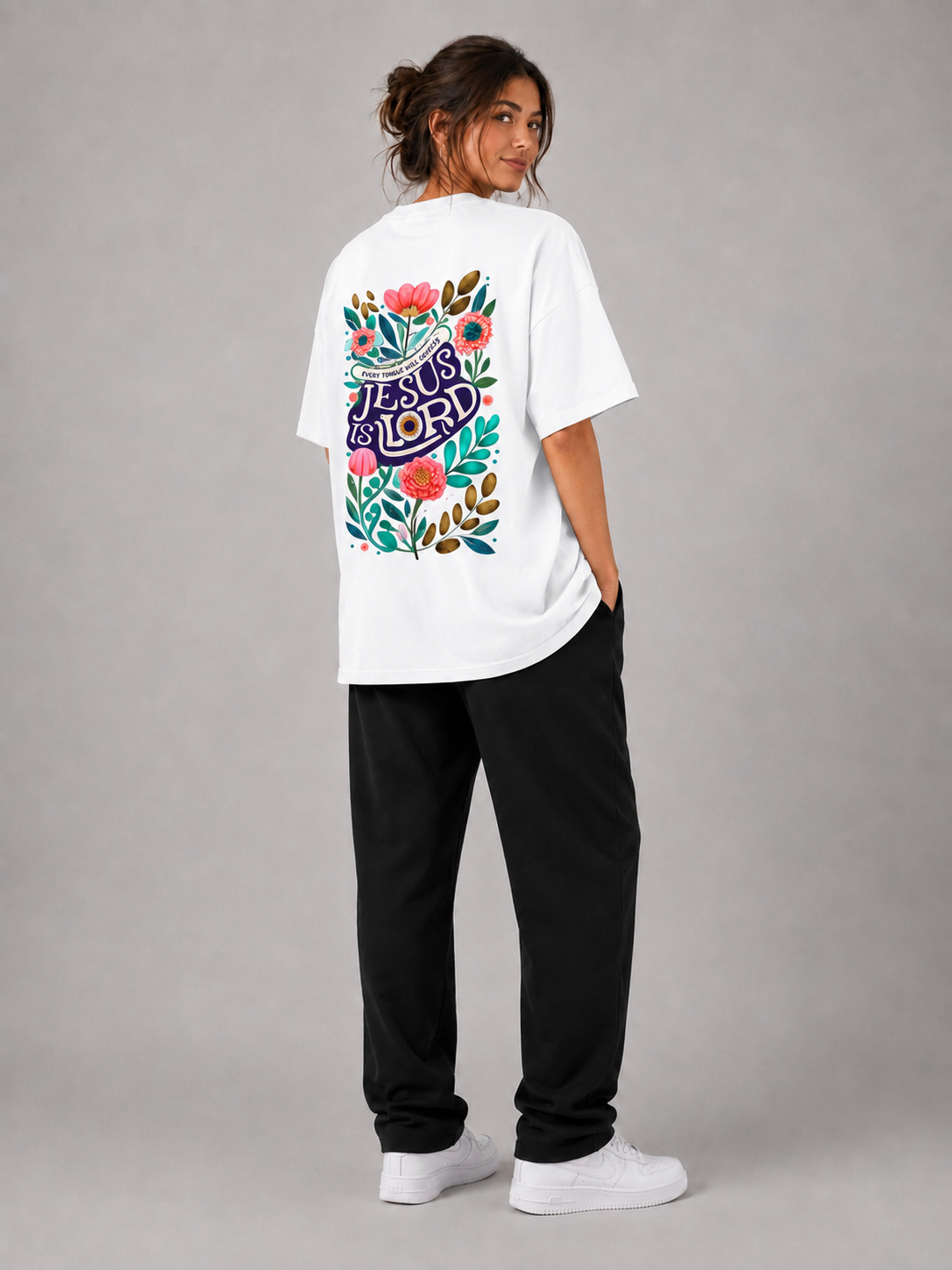 Jesus Is Lord – T-shirt de Manga Curta | Caminho Collection | Sheepfy