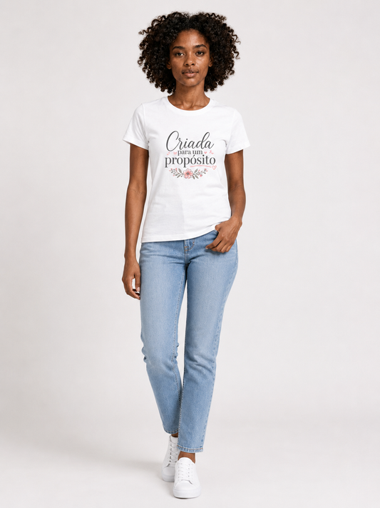 Criada para um Propósito – T-shirt de Manga Curta | Caminho Collection | Sheepfy
