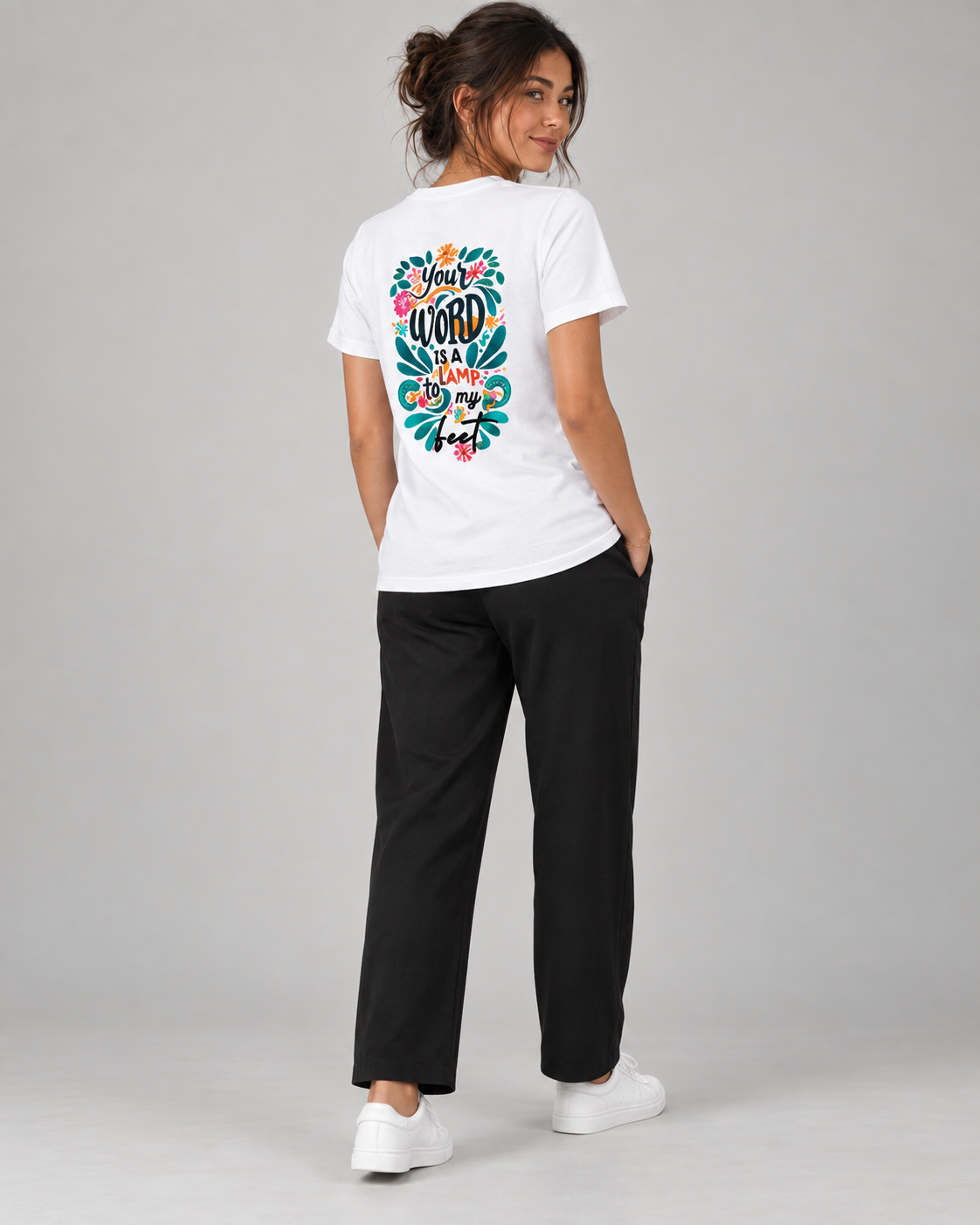 Your Word Is a Lamp to My Feet – T-shirt de Manga Curta | Caminho Collection | Sheepfy