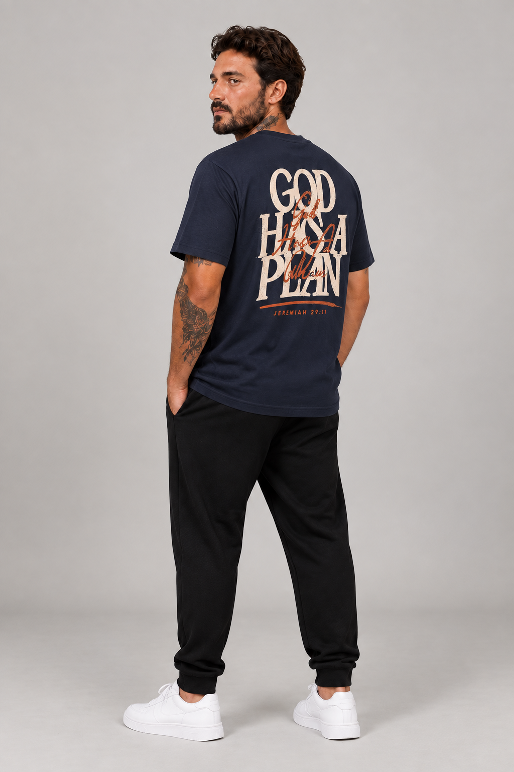 God Has a Plan – T-shirt de Manga Curta | Caminho Collection | Sheepfy