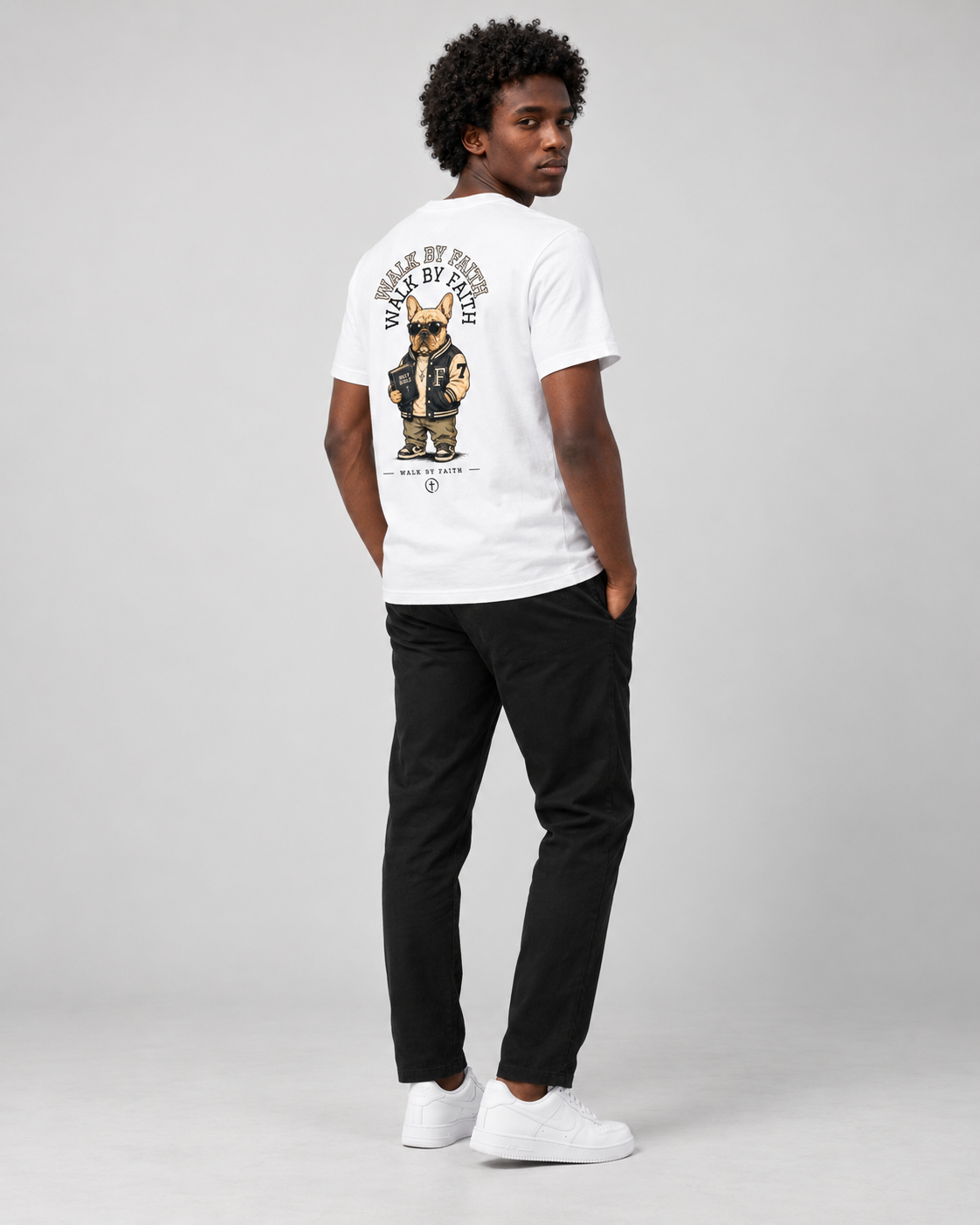 Walk by Faith – T-shirt de Manga Curta | Caminho Collection | Sheepfy