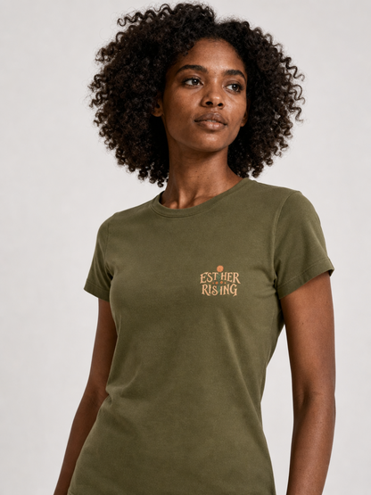 Esther Rising – T-shirt de Manga Curta | Caminho Collection | Sheepfy