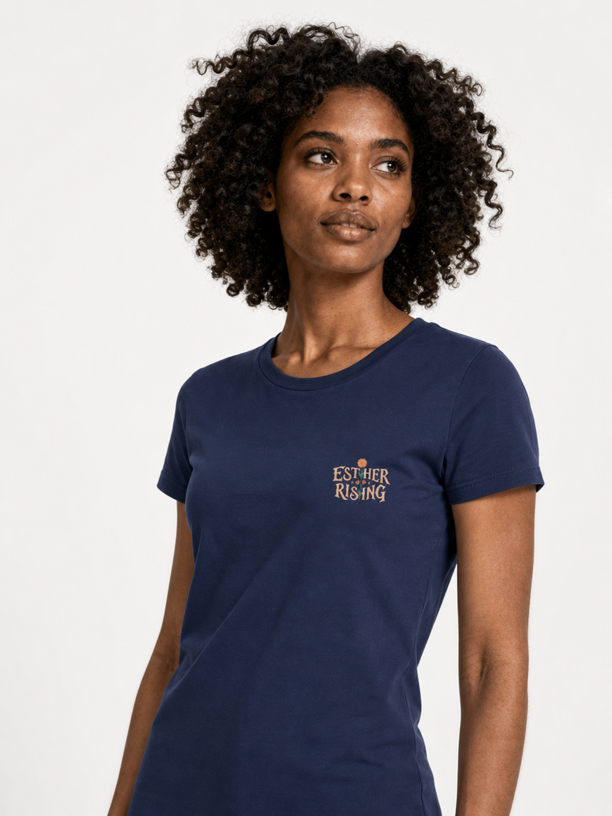 Esther Rising – T-shirt de Manga Curta | Caminho Collection | Sheepfy