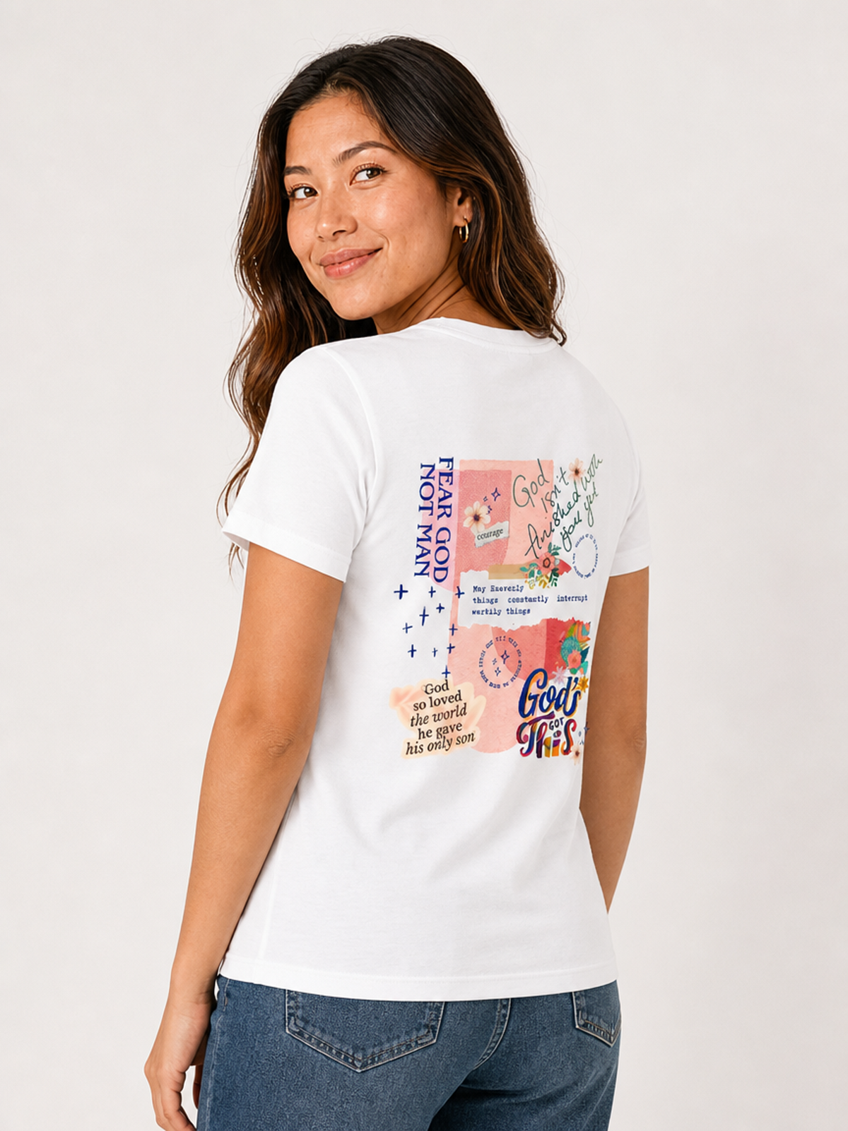 God Isn't Finished With Me – T-shirt de Manga Curta | Caminho Collection | Sheepfy