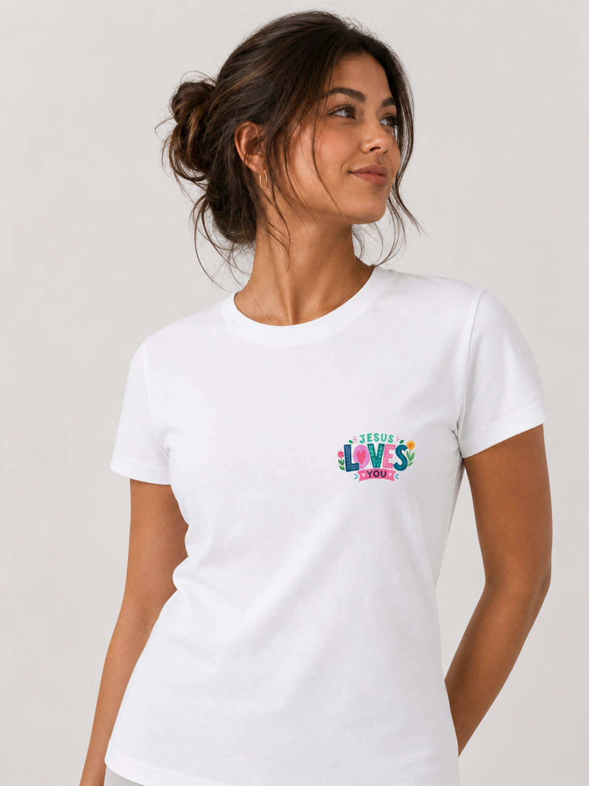 Jesus Loves You, Never Forget It – T-shirt de Manga Curta | Caminho Collection | Sheepfy