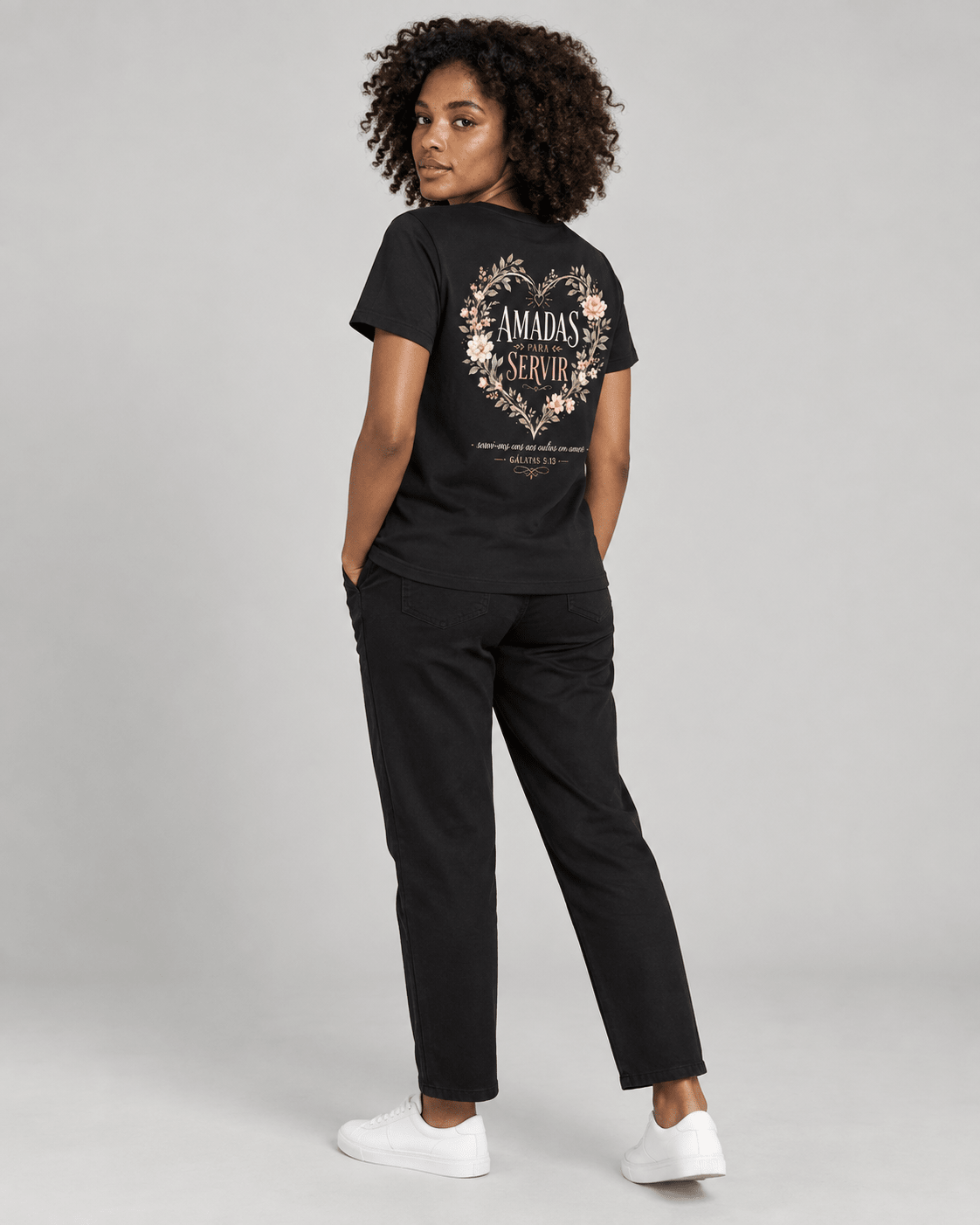 Amadas para Servir – T-shirt cristã de mulher – foto 3