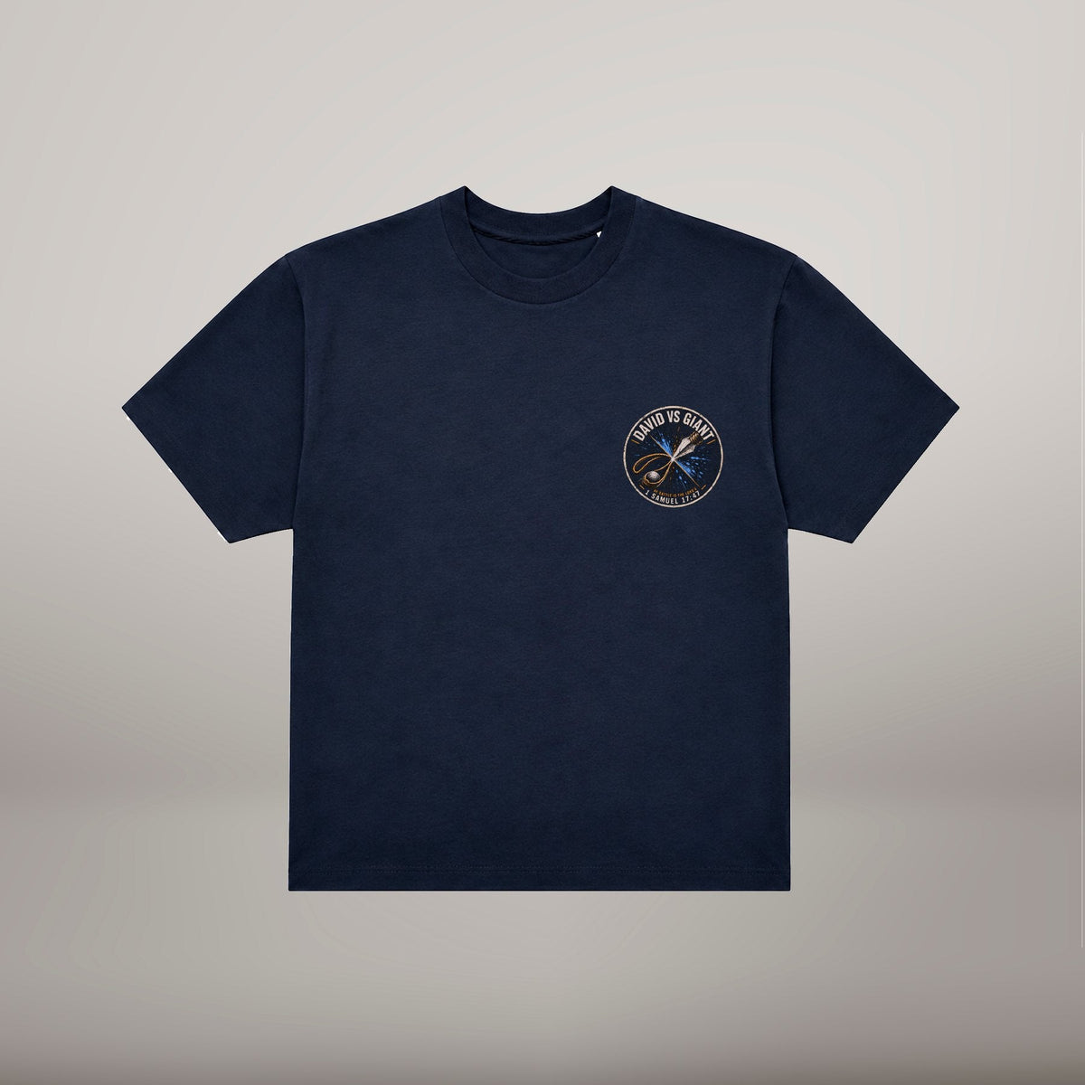 David vs Giant – T-shirt cristã oversized de homem, azul-marinho (frente)