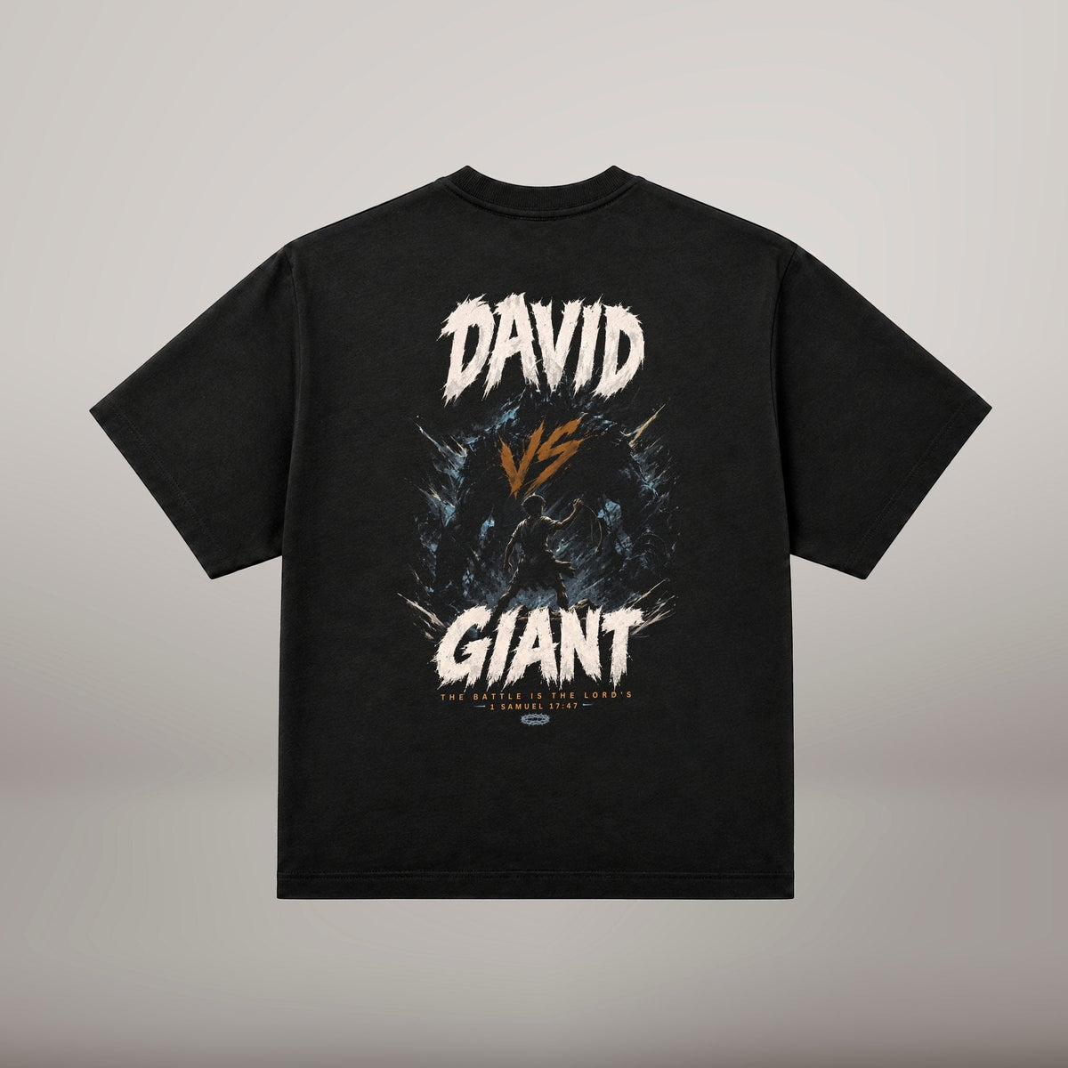 David vs Giant – T-shirt cristã oversized de homem, preta (costas)