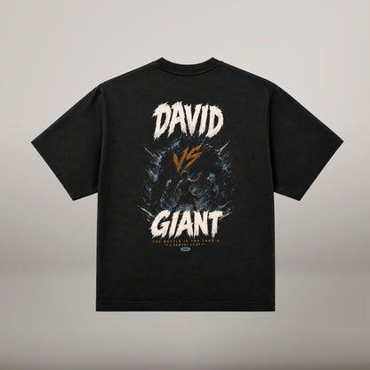 David vs Giant – T-shirt cristã oversized de homem, preta (costas)