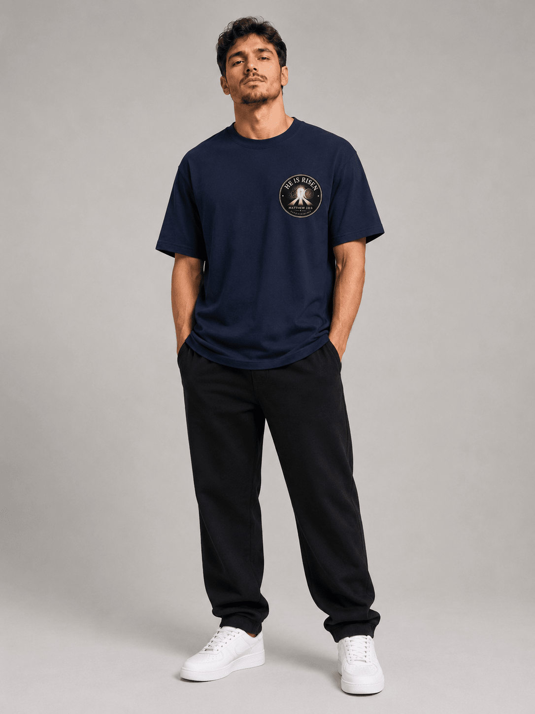 Ele Vive – T-shirt cristã de homem – foto 4