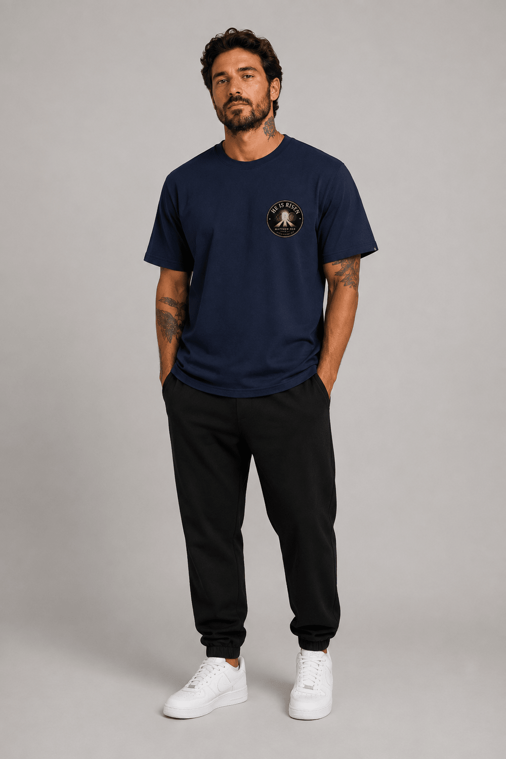 Ele Vive – T-shirt cristã oversized de homem – foto 3