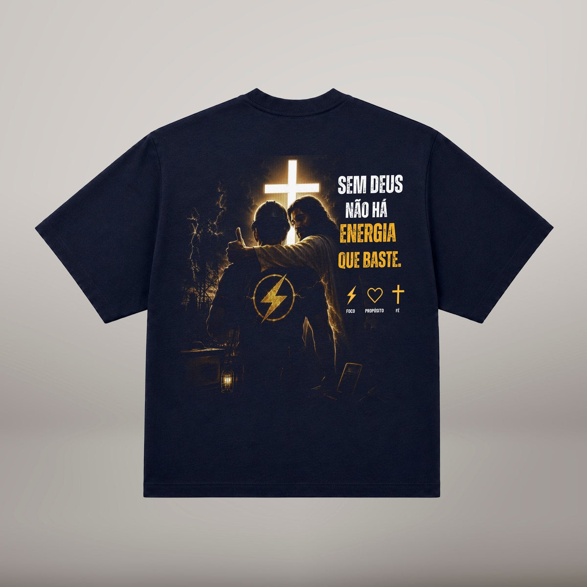 Energia Que Baste – T-shirt cristã oversized de homem, azul-marinho (costas)