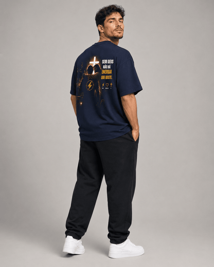 Energia Que Baste – T-shirt cristã oversized de homem – foto 3