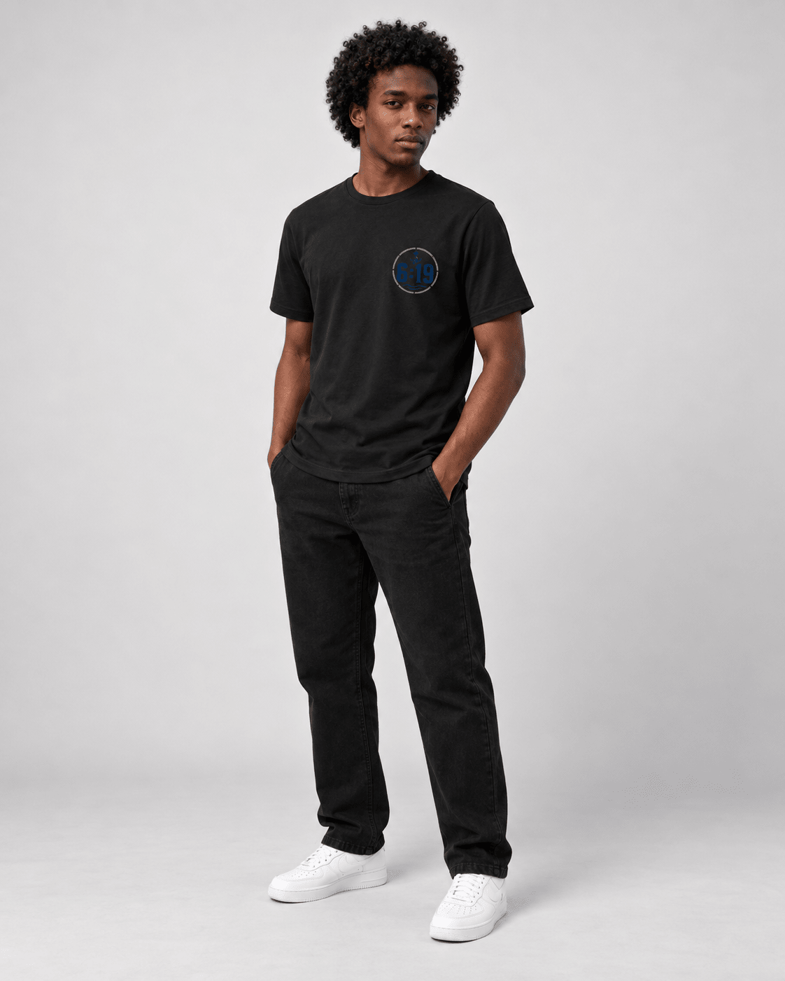 Firme na Tempestade – T-shirt cristã de homem – foto 3