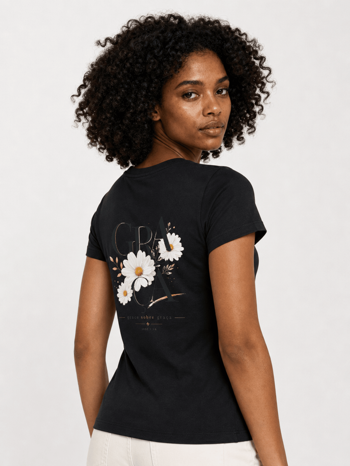 Graça Sobre Graça – T-shirt de Manga Curta | Caminho Collection | Sheepfy - Sheepfy