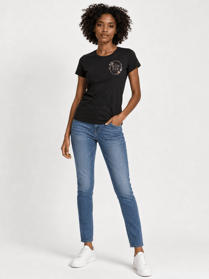 He Makes All Things New – T-shirt de Manga Curta | Caminho Collection | Sheepfy - Sheepfy