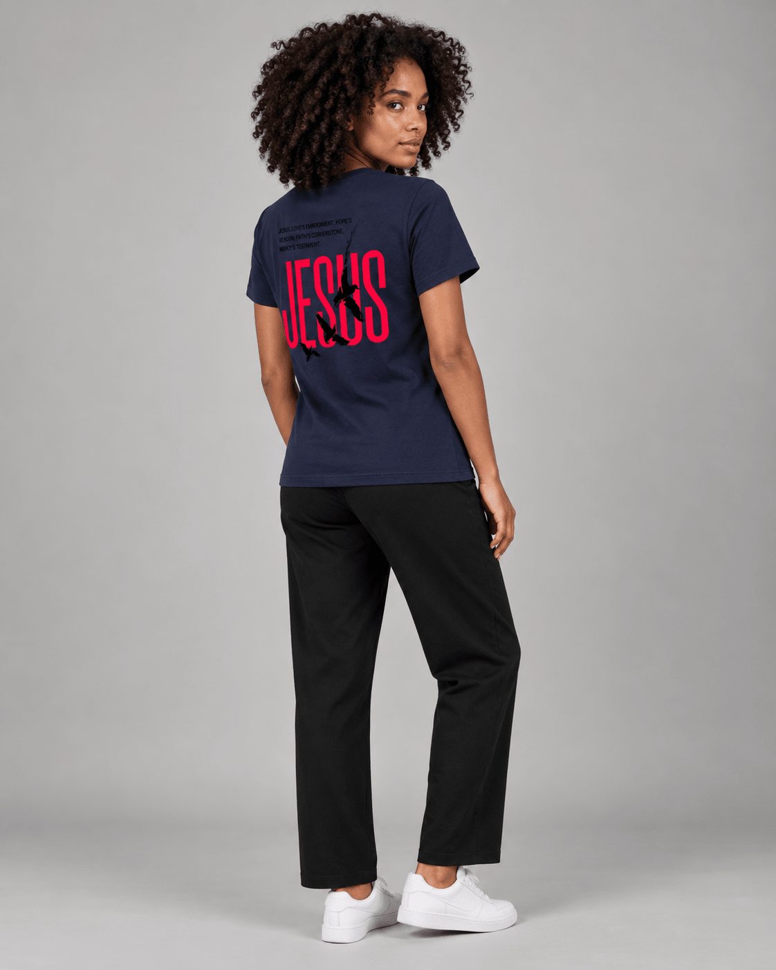 Jesus' Love – T-shirt cristã de mulher – foto 7