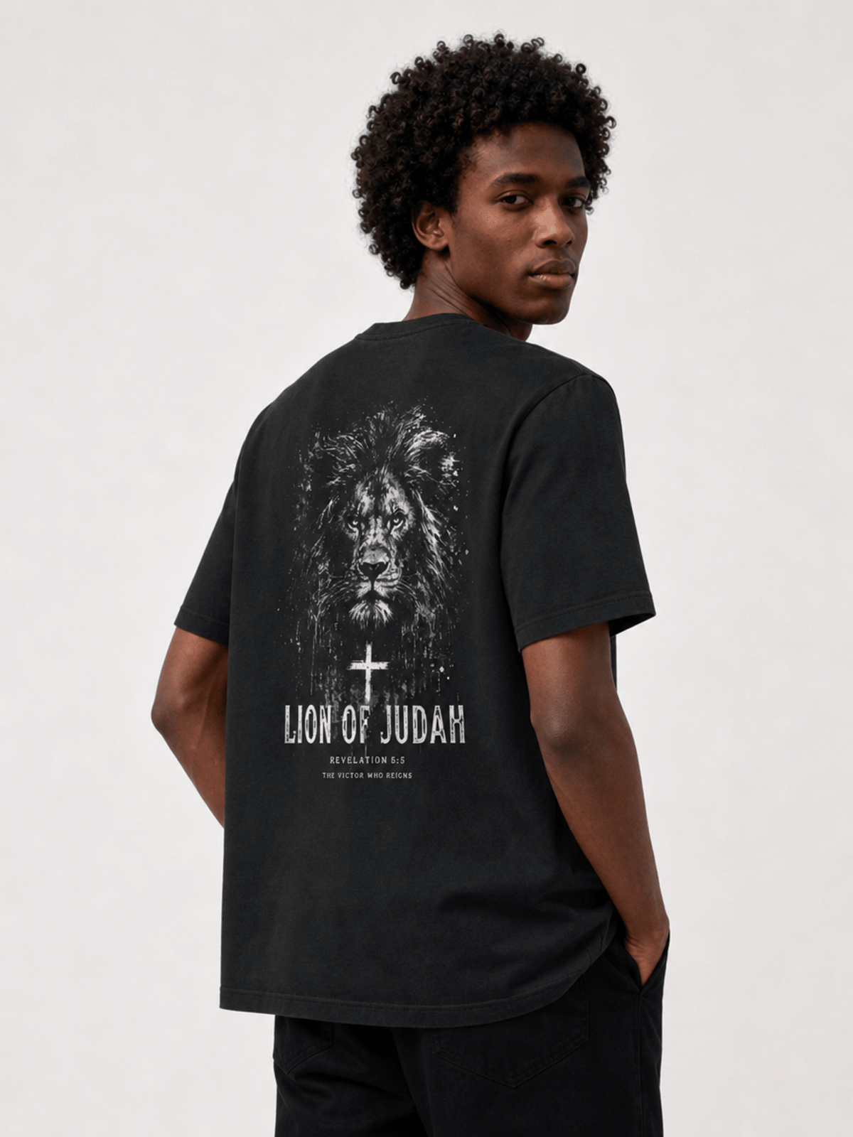 Lion of Judah – T-shirt cristã oversized de homem
