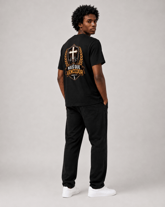 Mais Que Vencedor – T-shirt cristã de homem – foto 2