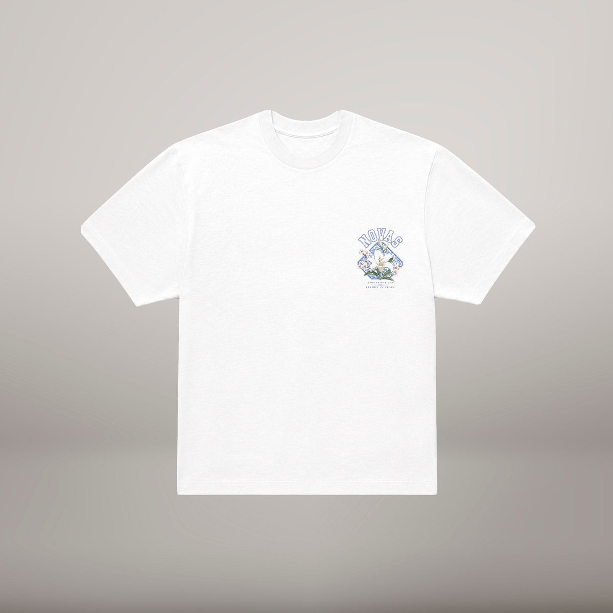 Novas Todas as Coisas – T-shirt cristã oversized, branca (frente)