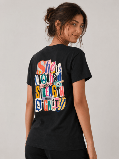 She Is Clothed – T-shirt de Manga Curta | Caminho Collection | Sheepfy - Sheepfy
