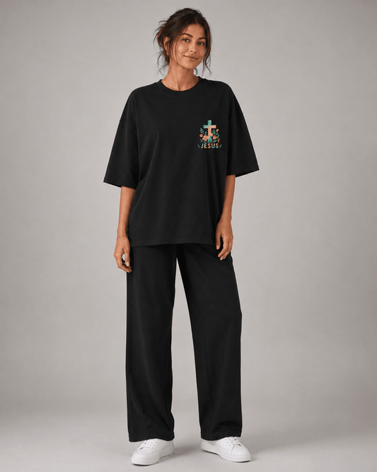T-shirt Cristã Mulher – Jesus, The God of Miracles - Sheepfy