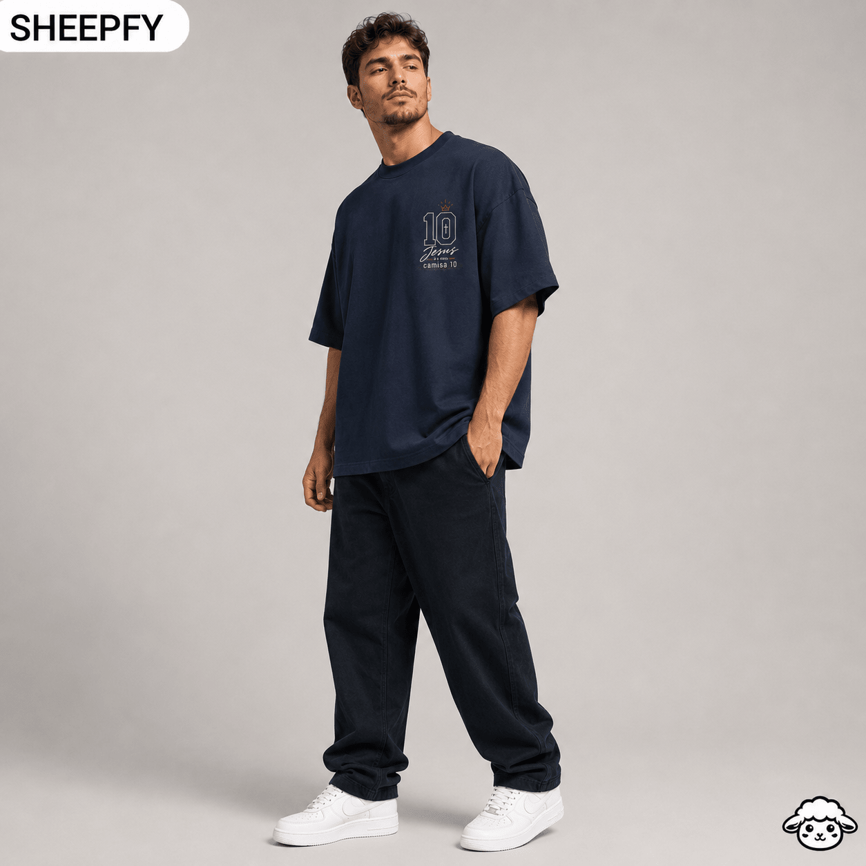 T-shirt oversized de manga curta - Jesus é meu camisa 10 - World Cup Collection - Sheepfy
